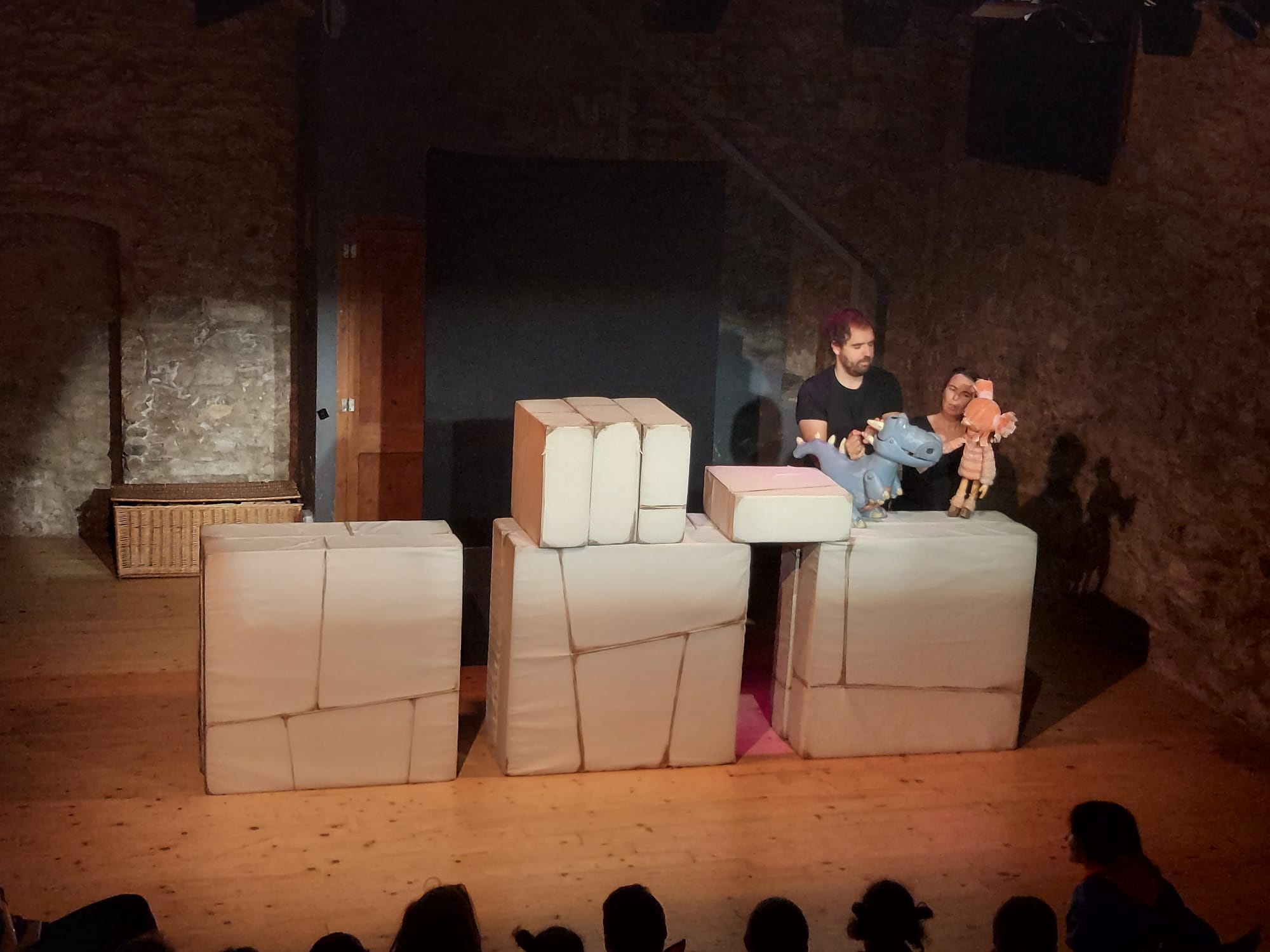 Maure el dinosaure  | © cia teatre nu